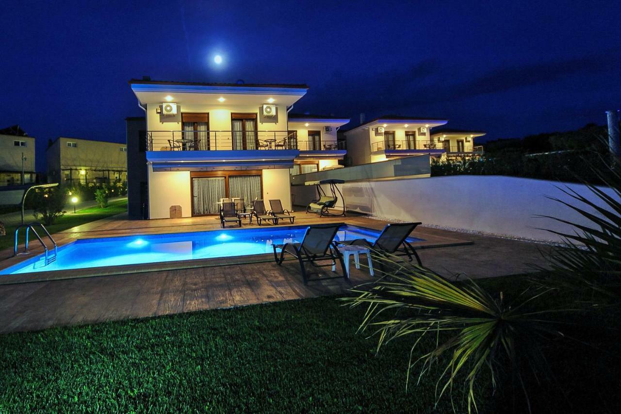 Villas Hanioti Exterior photo